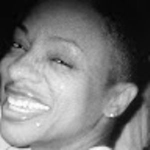 Meet your Posher, Yvette